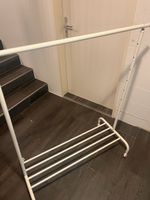 Weisser Kleiderständer, verstellbar & mobil