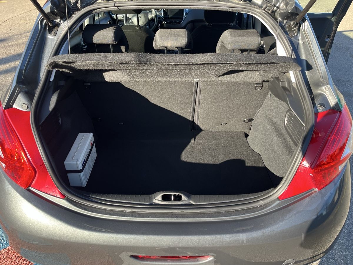 Peugeot Autos: Peugeot 208  – Gebraucht aus Flamatt von jri_222h 3