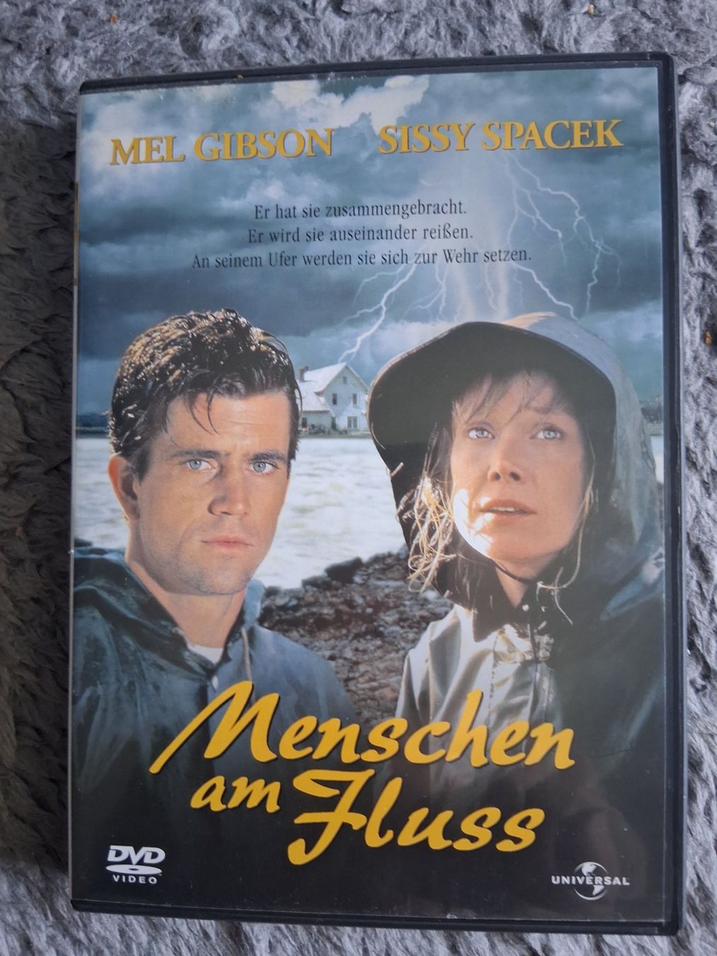 Tutti i DVDs: MENSCHEN AM FLUSS     DVD – Usato da Wetzikon ZH venduto da Ramones01