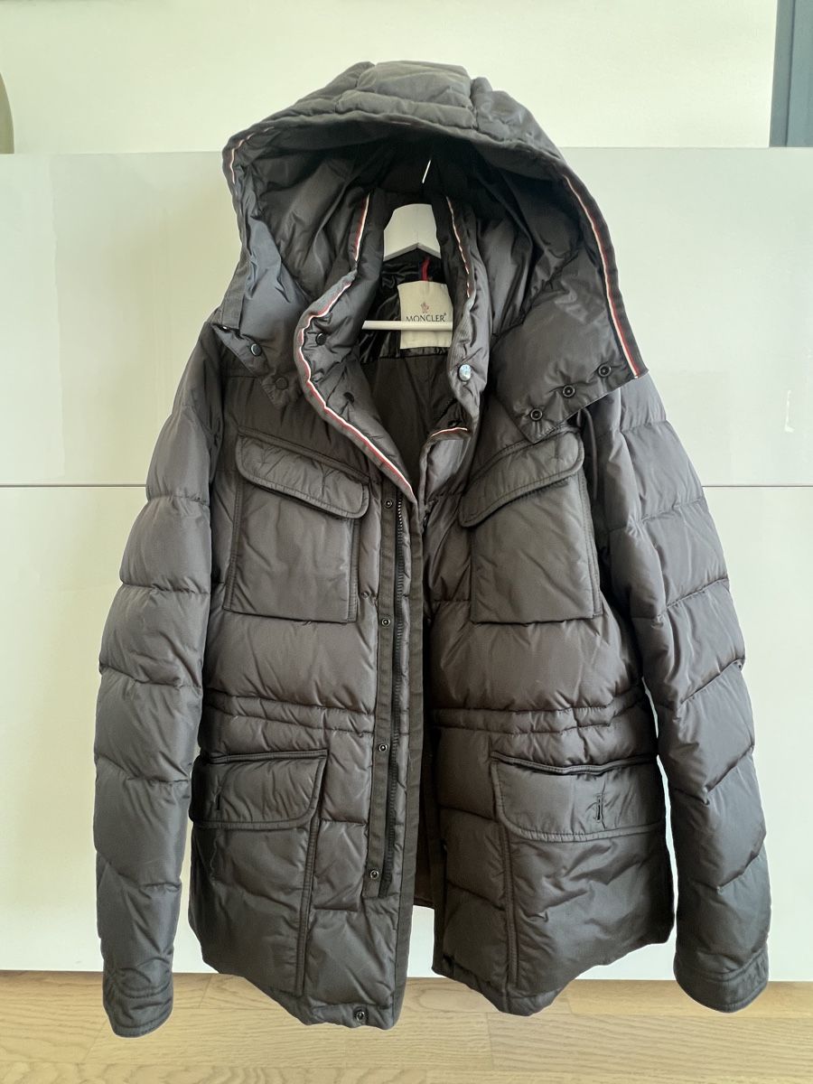 Moncler Giacche: Men's Moncler Jacket – Usato da Breganzona venduto da maggy_l
