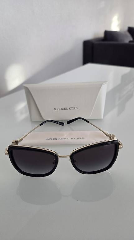 Michael Kors Occhiali & Lenti: Originale, neue Michael Kors Sonnenbrille – Nuovo e nell'imballaggio originale da Bürglen TG venduto da huda11
