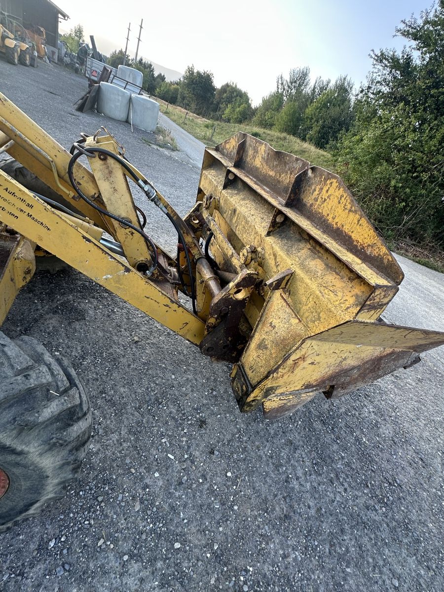 Kramer Caricatori: Kramer Radlader Deutz Motor  – Usato da Urtenen-Schönbühl venduto da mil_6dlj 7