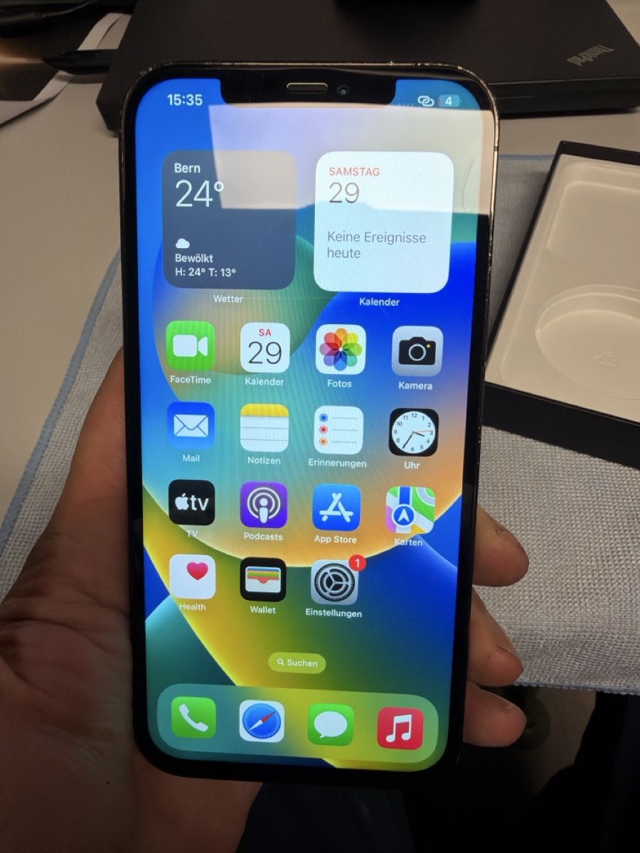 Apple Telefoni cellulari / Smartphones: iPhone 12 Pro Max 256 GB – Nuovo (secondo la descrizione) da Neuhausen am Rheinfall venduto da Golf-GTI 4
