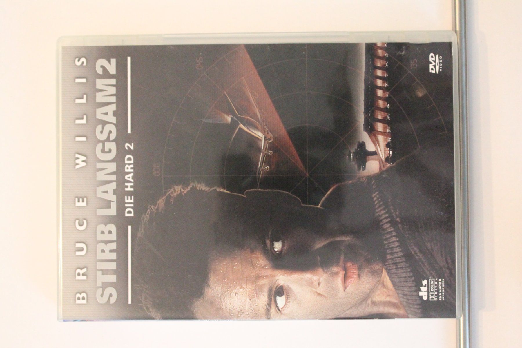 Tous les DVDs: Stirb langsam 2 – D'occasion à Grenchen par Manuel.We