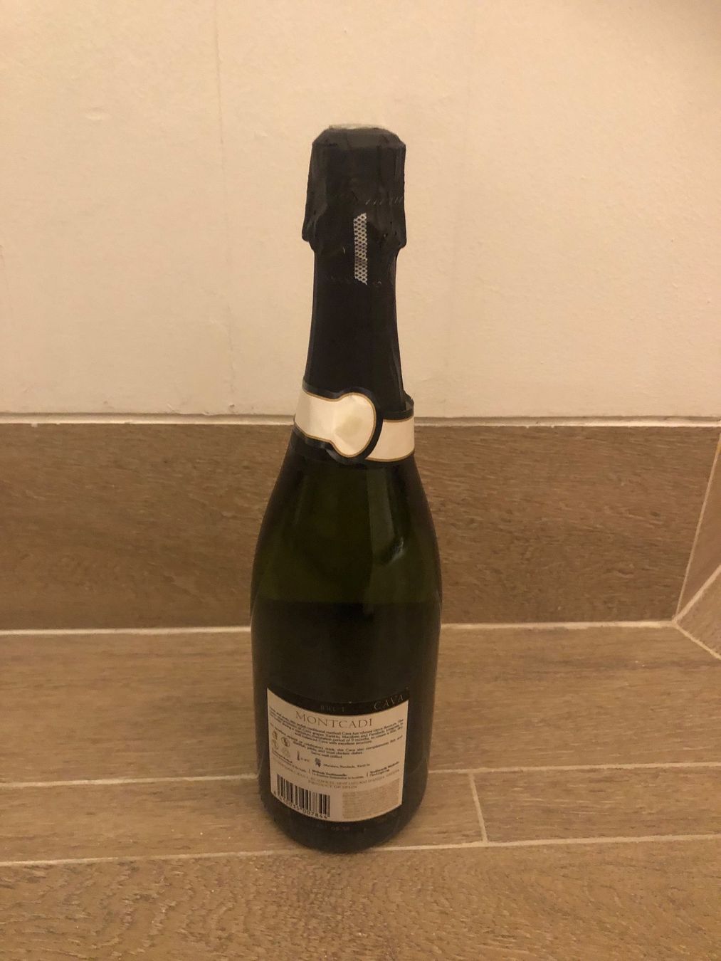 Wein: MONTCADI Cava Metodo Tradicional Brut – Neu und originalverpackt aus Wald ZH von mlnt 1