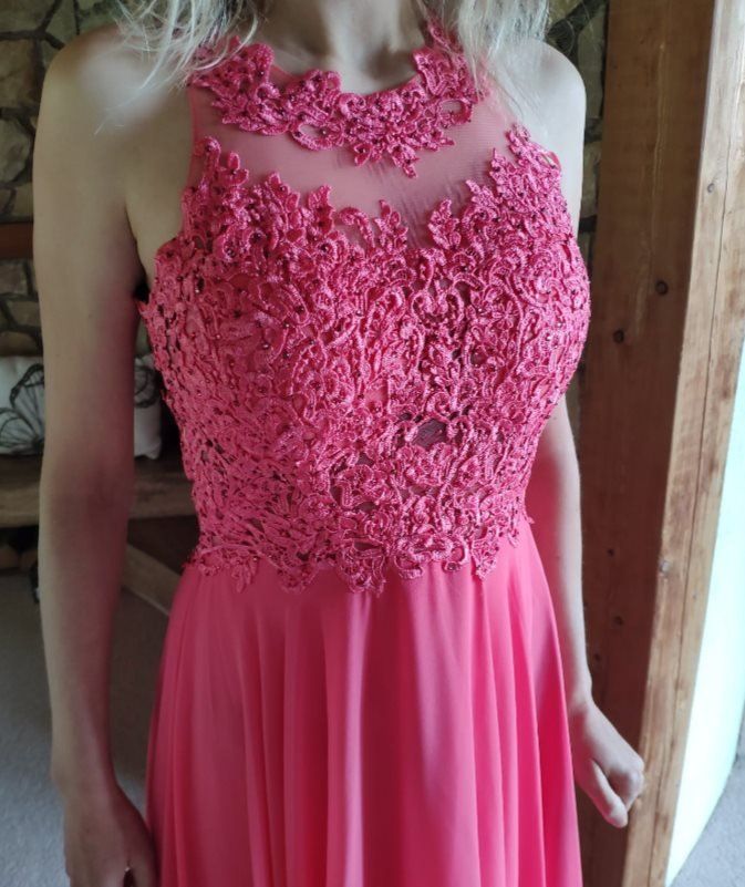 Robes: Kleid – Neuf (Voir description) à Sirnach par magdallena6 3