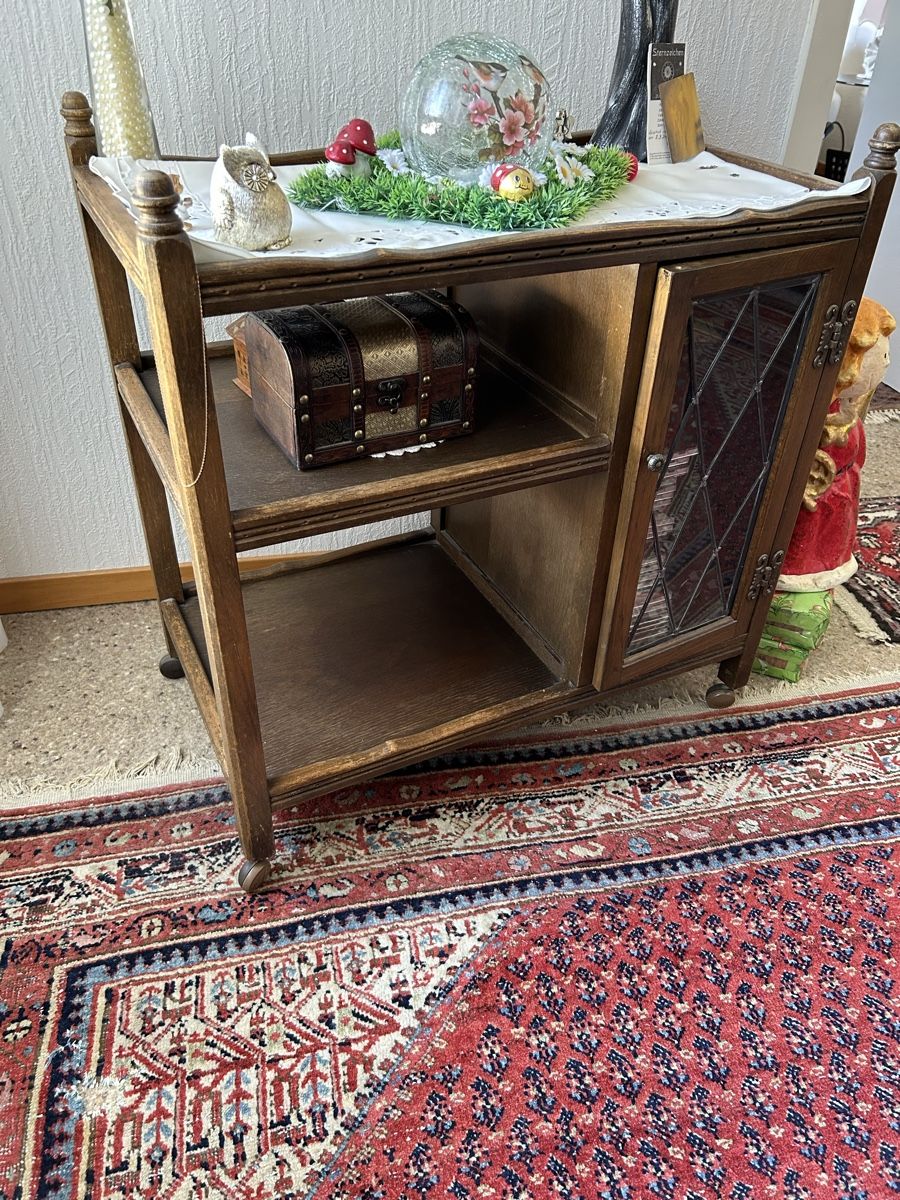 Articles en bois: Eichenholz- Servieboy – D'occasion à Thun par Anita036