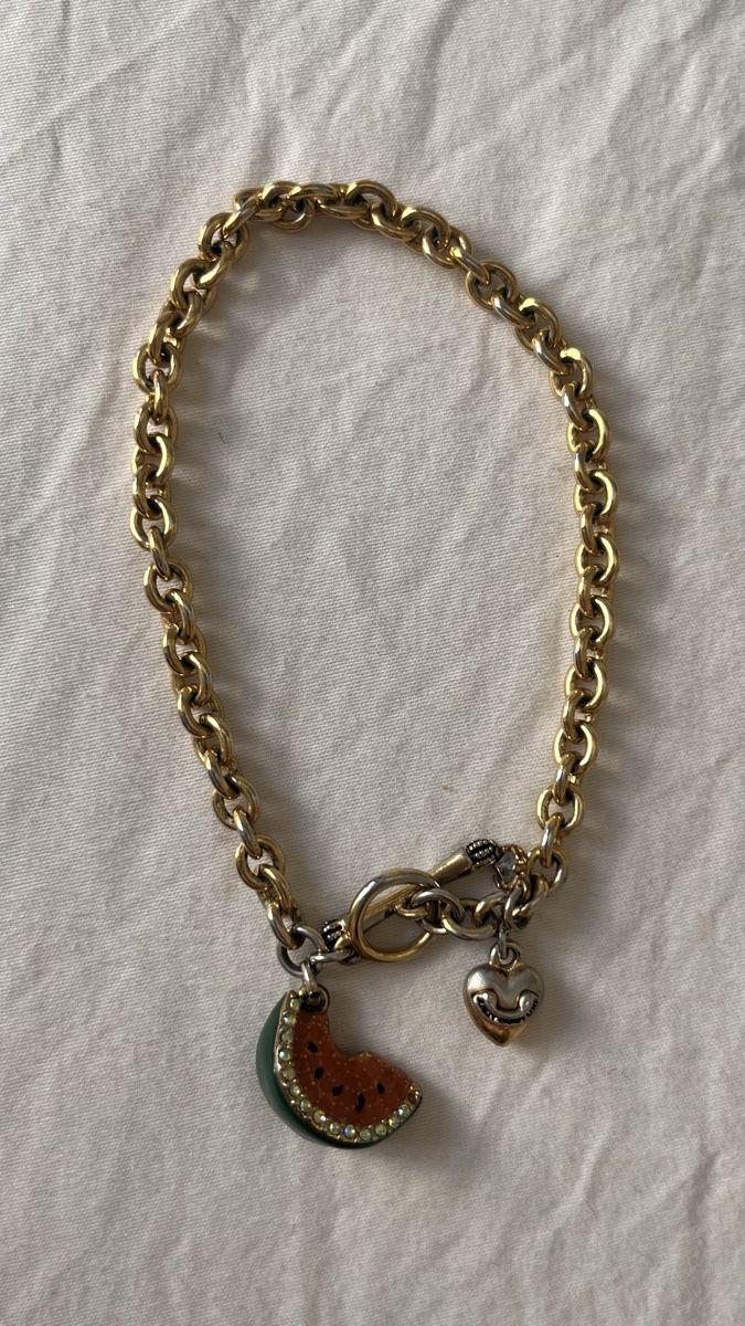 Bracciali & Braccialetti: Bracciale con ciondolo anguria e cuore – Usato da Lugano venduto da yul_fhg2 5