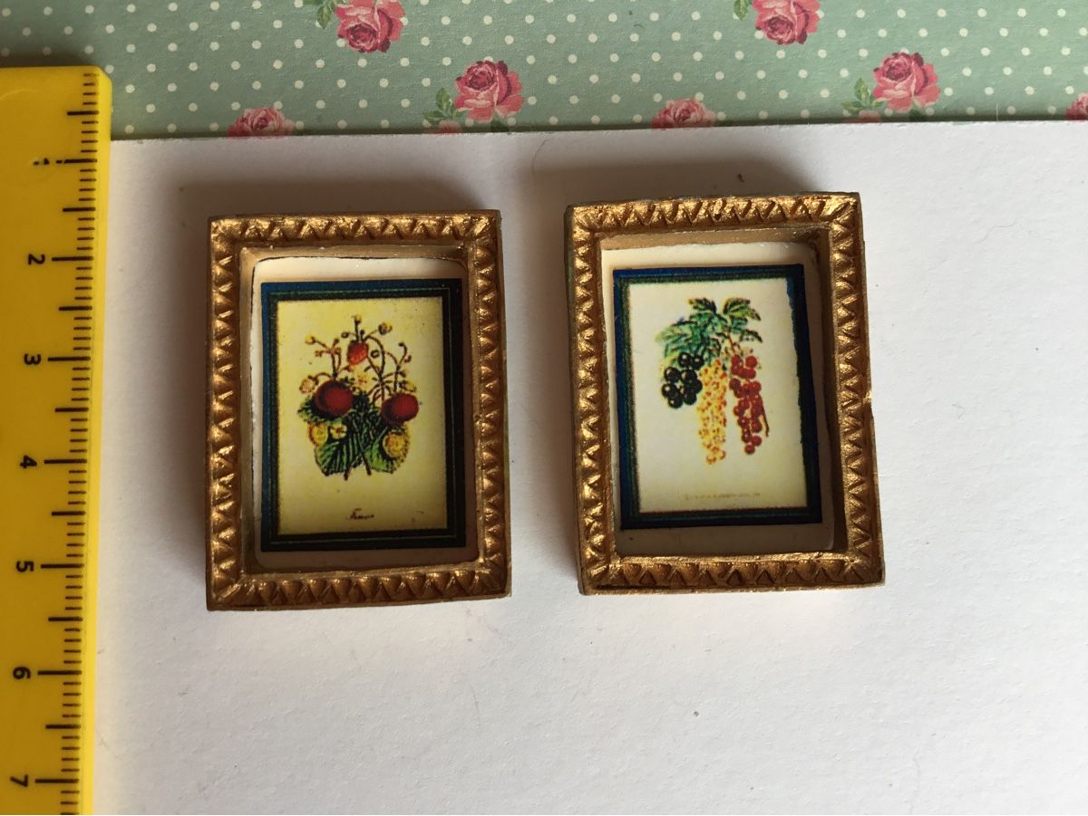 Case e mobili per bambole: Ältere Puppenstuben Bilder 1:12 – Usato da St. Gallen venduto da chamilla