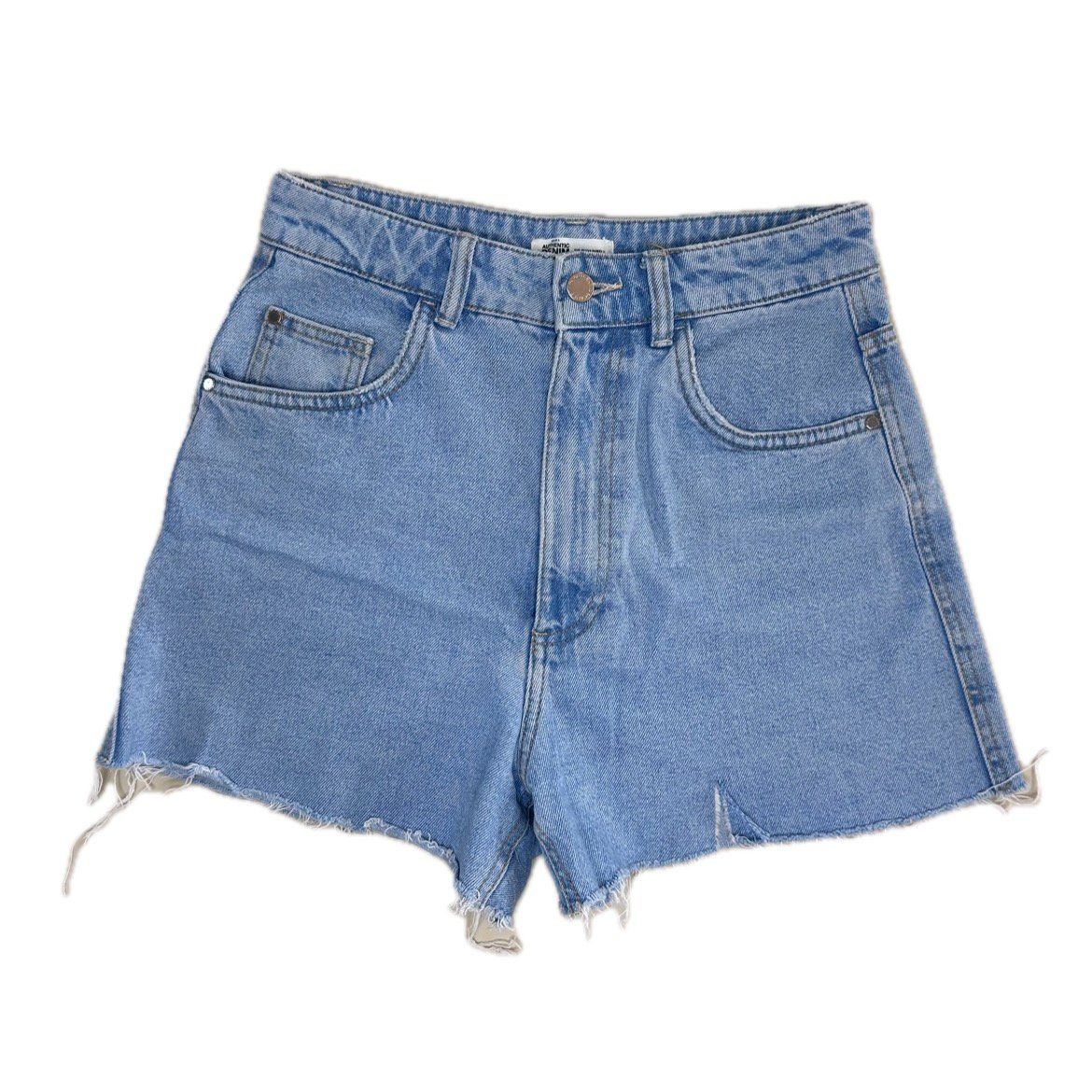 Zara Hosen: Zara Denim Shorts – Gebraucht aus St. Gallen von look-twice