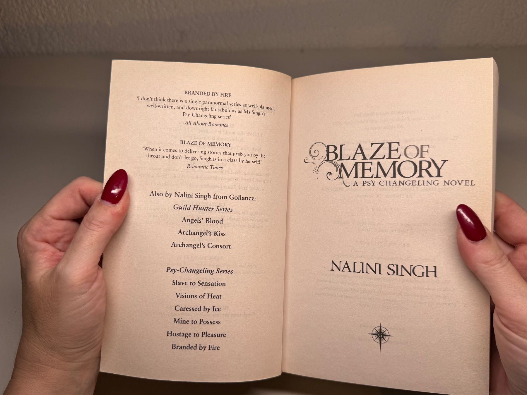 Libri: NOVEL: Nalini Singh, Blaze of Memory – Usato da Grosswangen venduto da English_books 1