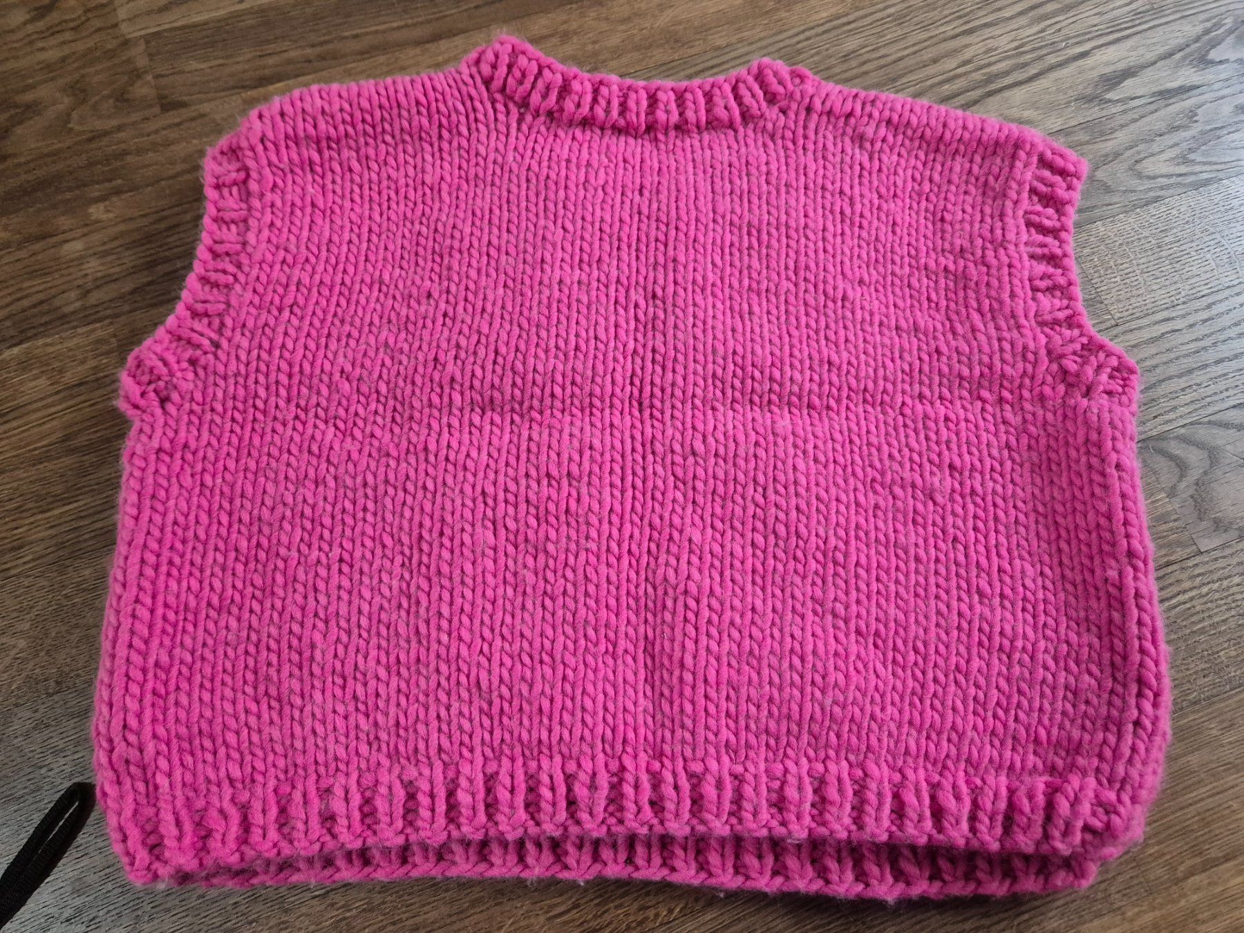 Gilet & Giacche senza maniche: Handknitted pink vest – Nuovo (secondo la descrizione) da Zürich venduto da monadiederich 3
