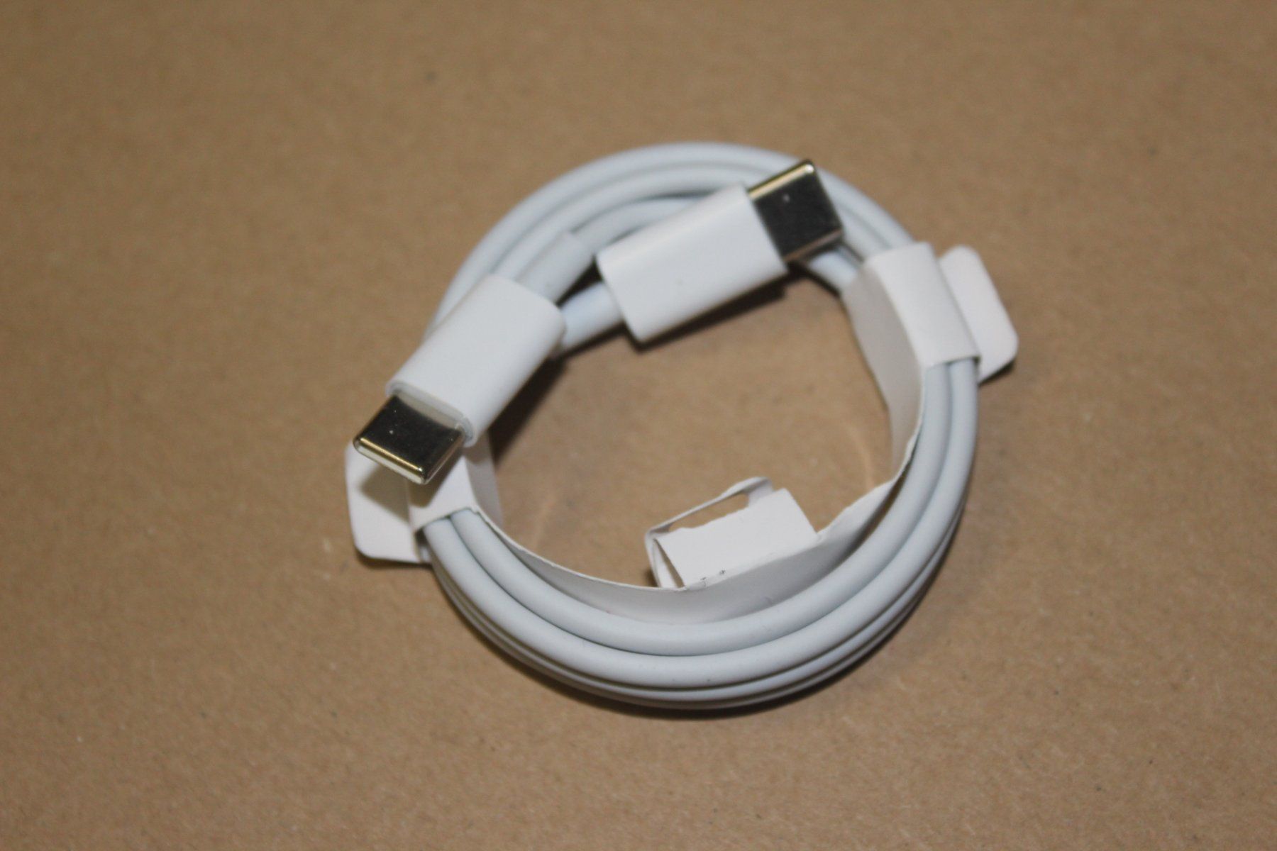 Unità & Adattatore: kabel iPhone 15 16 17  zu USB C Type c  iPad MacBook Schnell – Nuovo (secondo la descrizione) da Kirchdorf AG venduto da Lionstein
