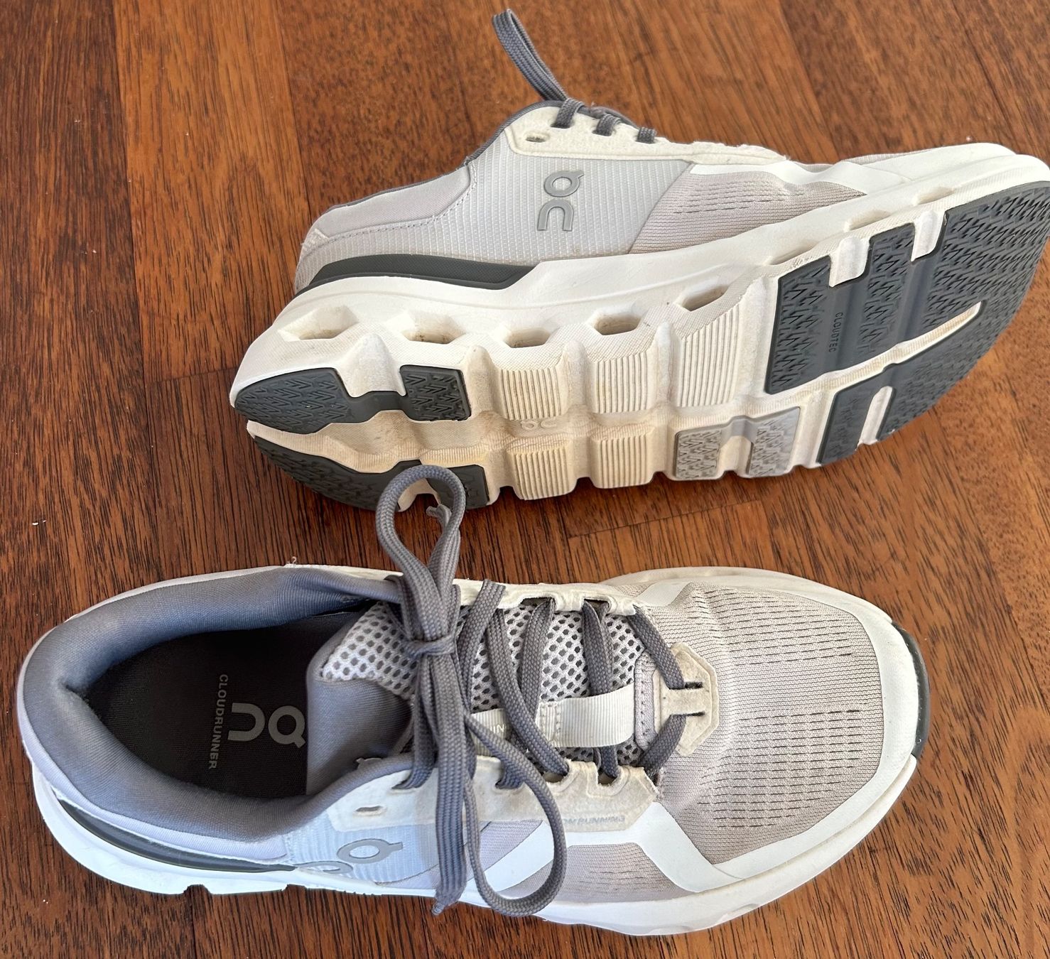On Scarpe da donna: ON Cloudrunner 2 Damen Laufschuh, 37 – Usato da Seuzach venduto da Megane1 3