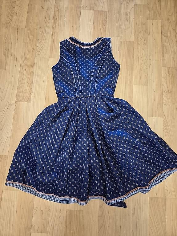 Kleider: Original Krüger Dirndl Gr. 36 – Gebraucht aus Schaffhausen von RK205 2
