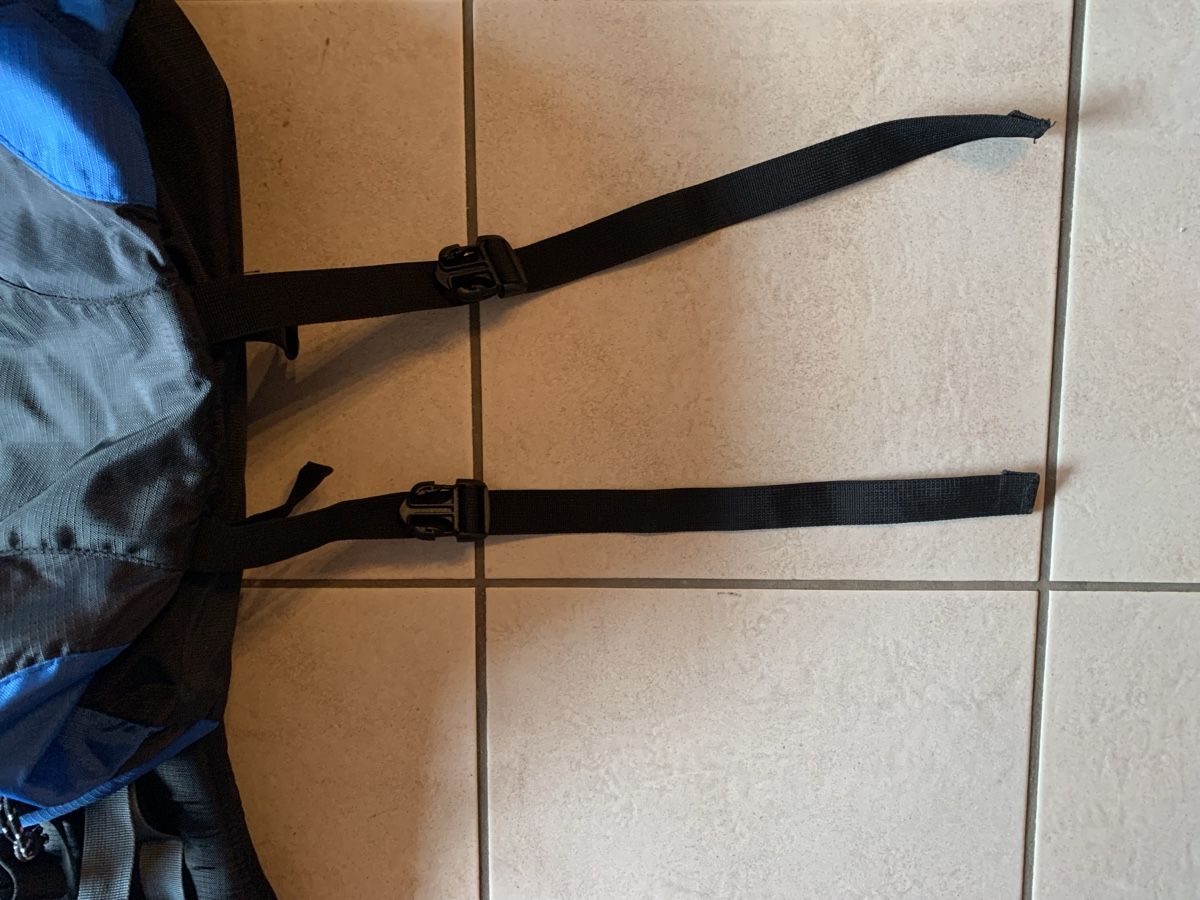 Salewa Zaini: Salewa Trekking Rucksack – Nuovo (secondo la descrizione) da Pfäffikon SZ venduto da reg_zqg6 1