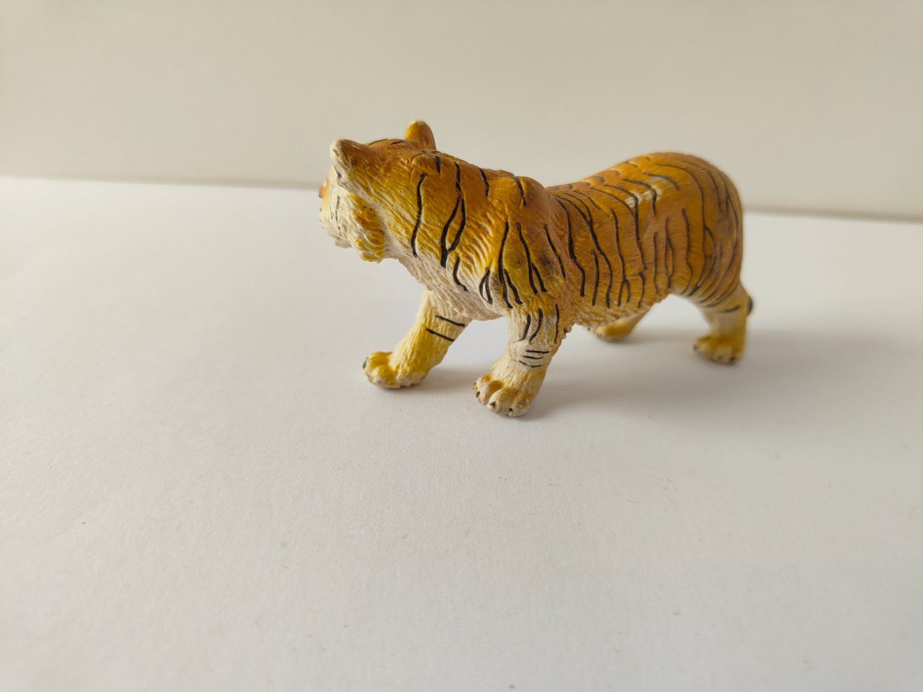Schleich Figuren: Schleich Tiger Wild Life Raubtier – Gebraucht aus Thalwil von FigurenFreunde 1