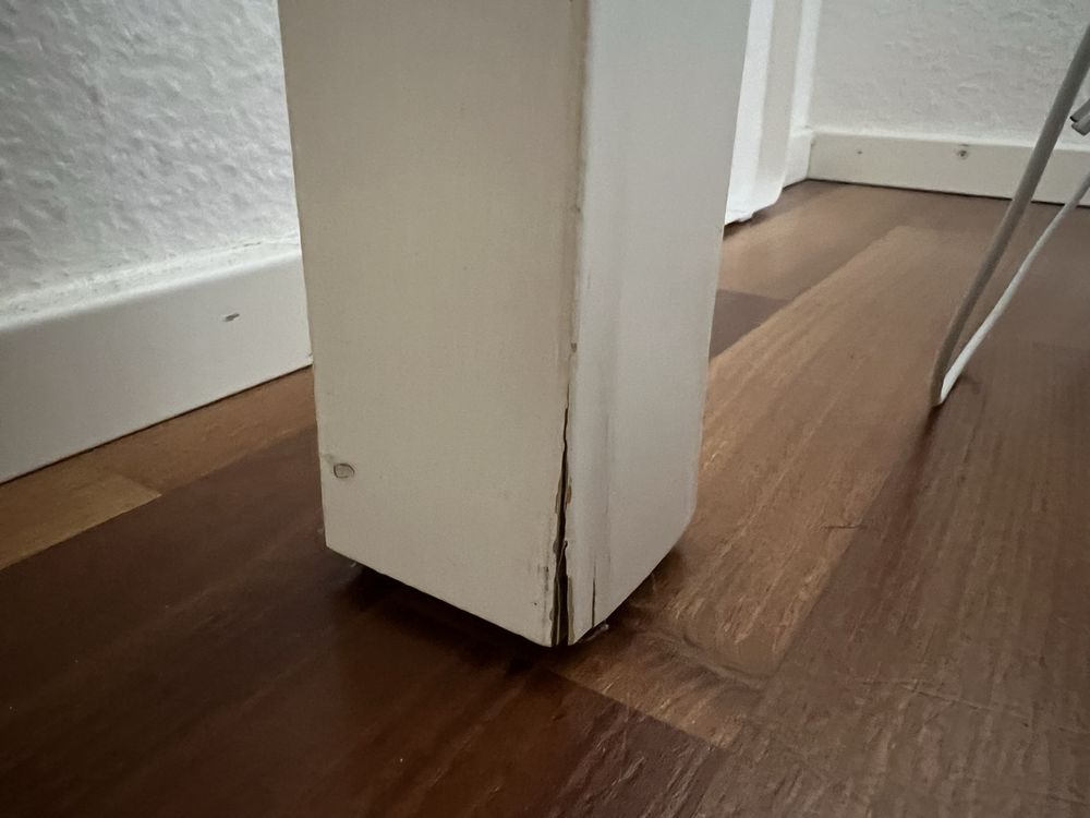 Tisch ausziehbar - weiss - Ikea - mit Defekt 7