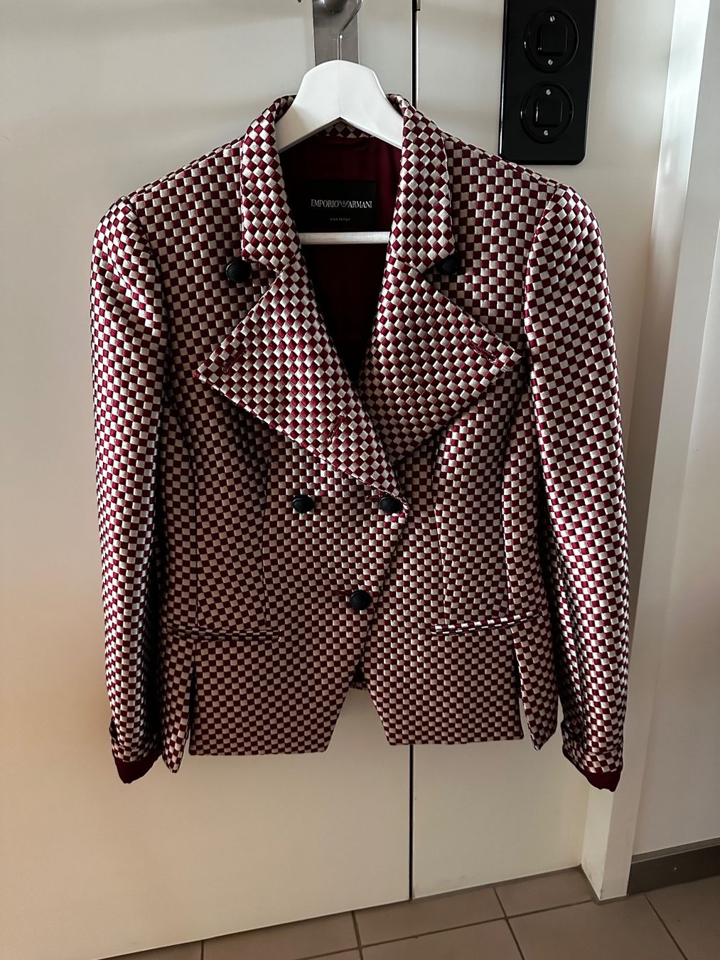 Armani Giacche: Giorgio armani Blazer XS – Usato da Zürich venduto da ThBaem