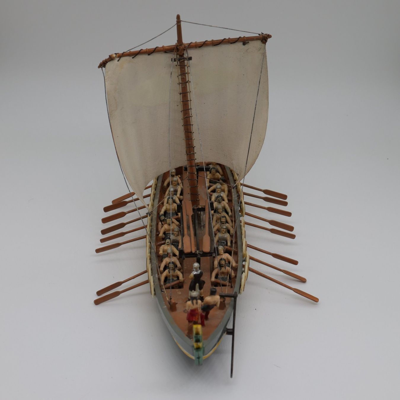Wiking Kit di modellismo & Modellini statici: Schiffsmodell - Wikinger-Drachenschiff 30x7x19cm – Usato da Volketswil venduto da brockipfannenstil 2