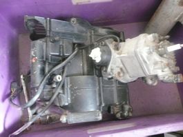 SUZUKI RG125 1990 MOTOR F107, ARMATUREN ,TACHO,VERGASER+DIV.