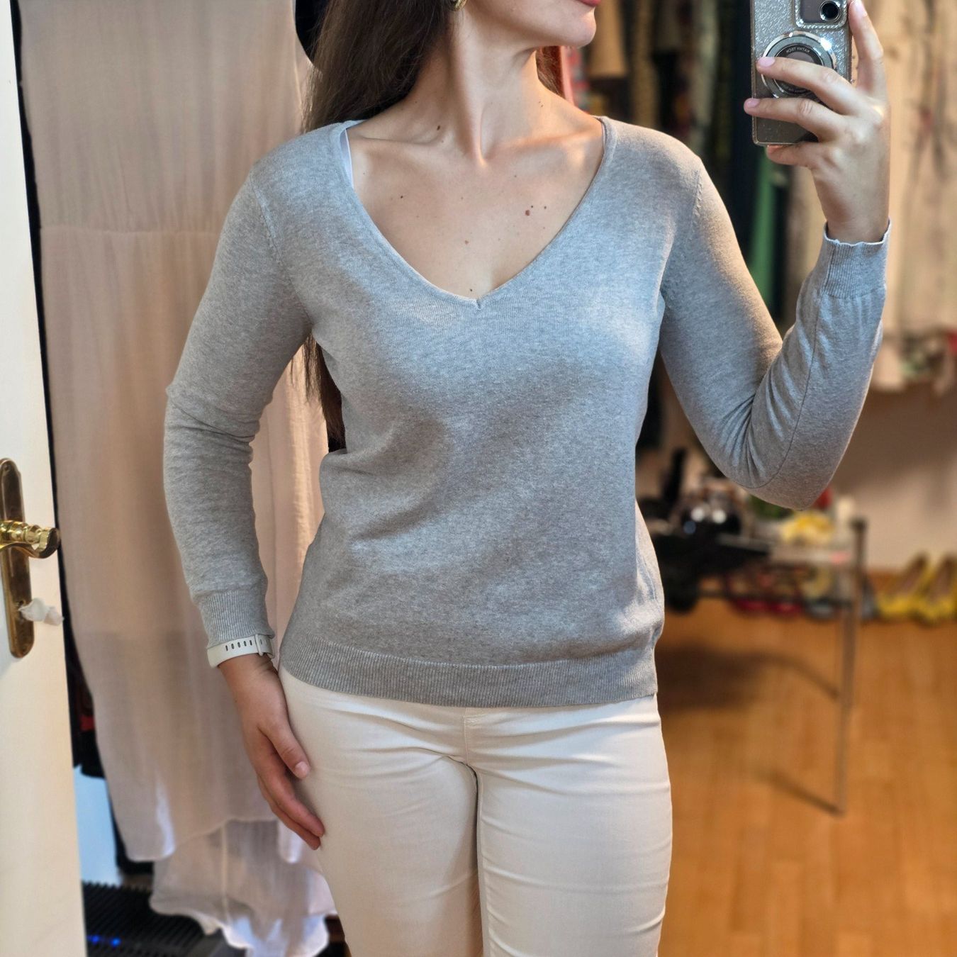 Maglioni & Felpe: Grauer Pullover M basic klassisch bequem – Usato da Wald ZH venduto da CapLux