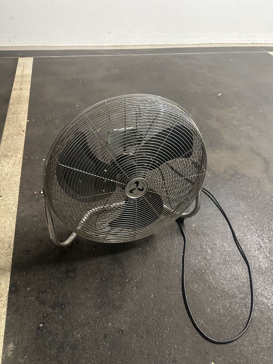 Ventilatori: Ventilator Speed  50 g , Intertek GE Maining Ventilator – Usato da Baar venduto da Swordwalhalla 1