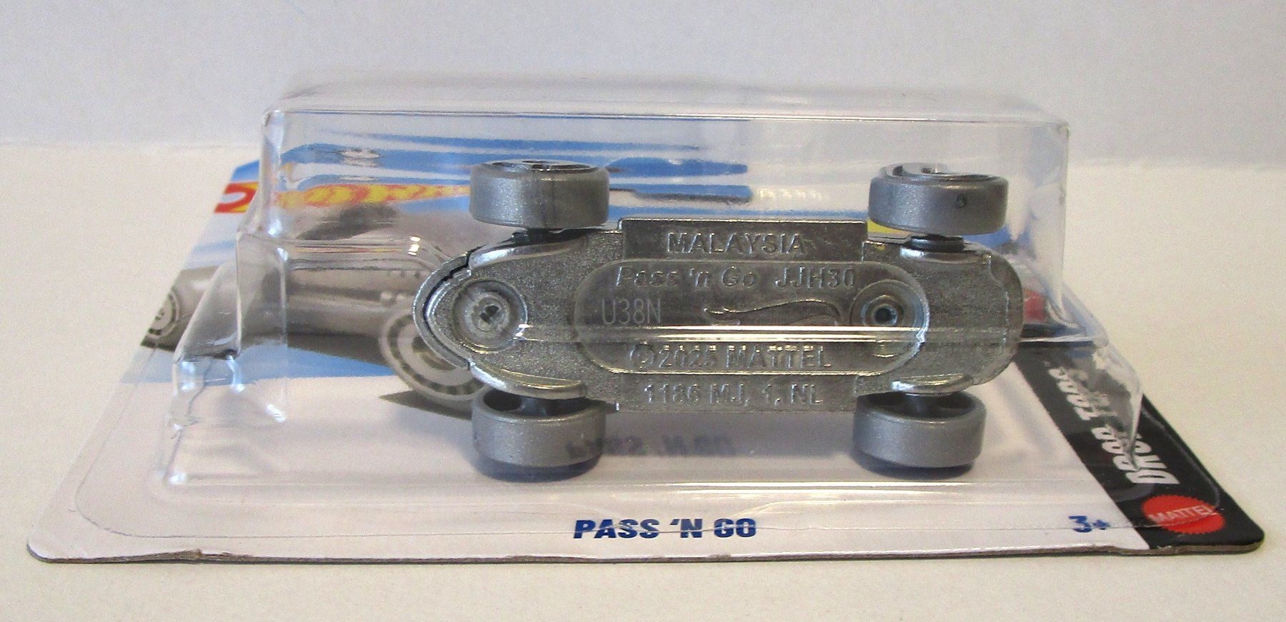Hot Wheels Modellini d'auto: HOT WHEELS PASS 'N 60 - JJH30 – Nuovo e nell'imballaggio originale da Chêne-Bourg venduto da breno56 2