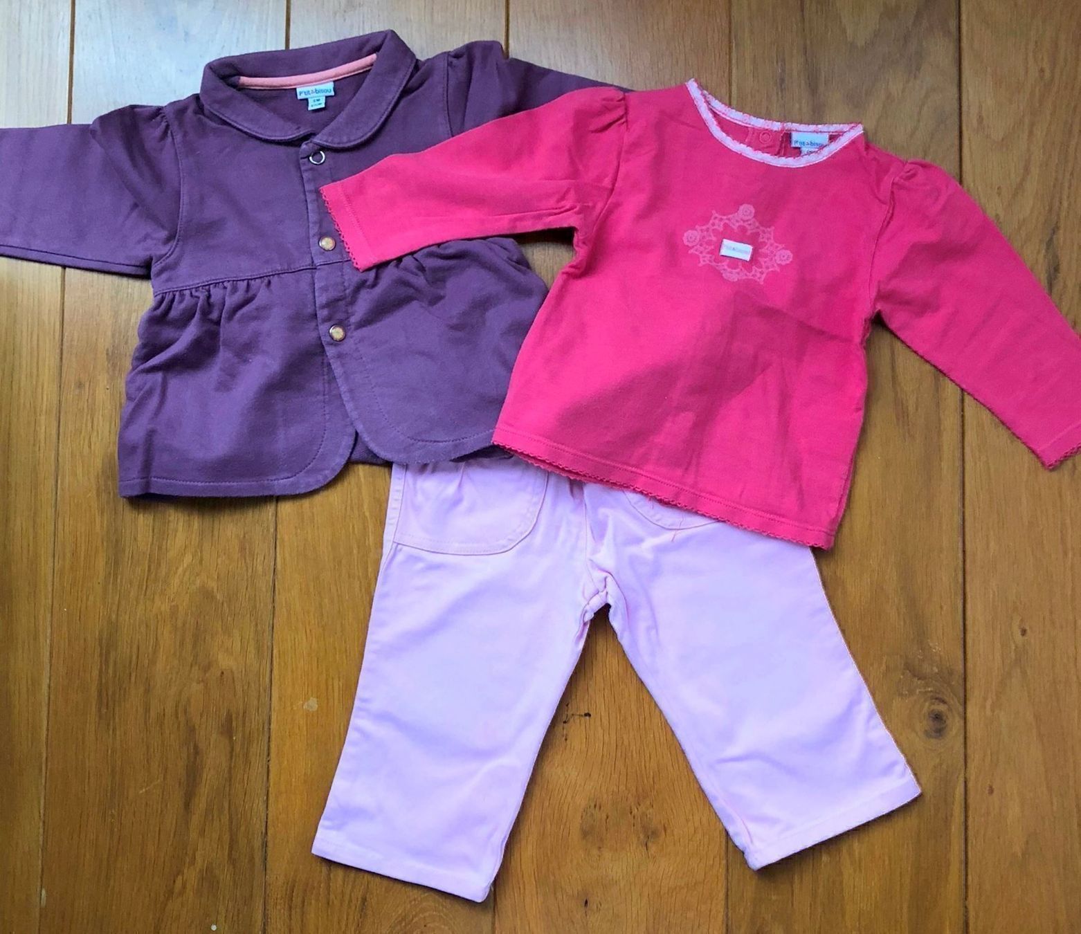 Lotti & Set di vestiti: lot 3-6 mois – Usato da Athenaz (Avusy) venduto da cyrano476