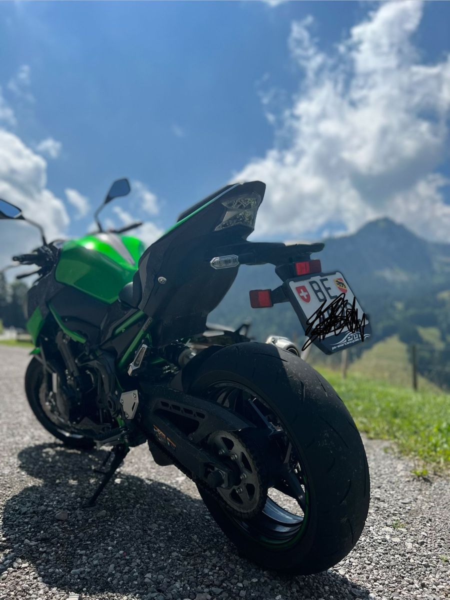 Kawasaki Strada: Kawasaki Z900 grün  – Usato da Schüpfen venduto da Diego2211