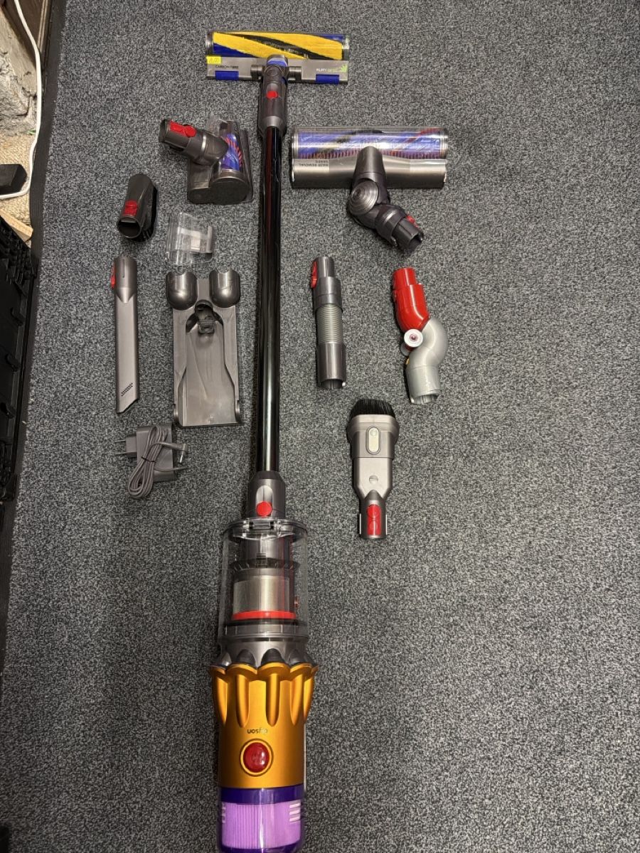 Dyson Aspirapolveri & Accessori: Dyson v12 detect slim absolut  – Usato da Landquart venduto da Nnf007 1