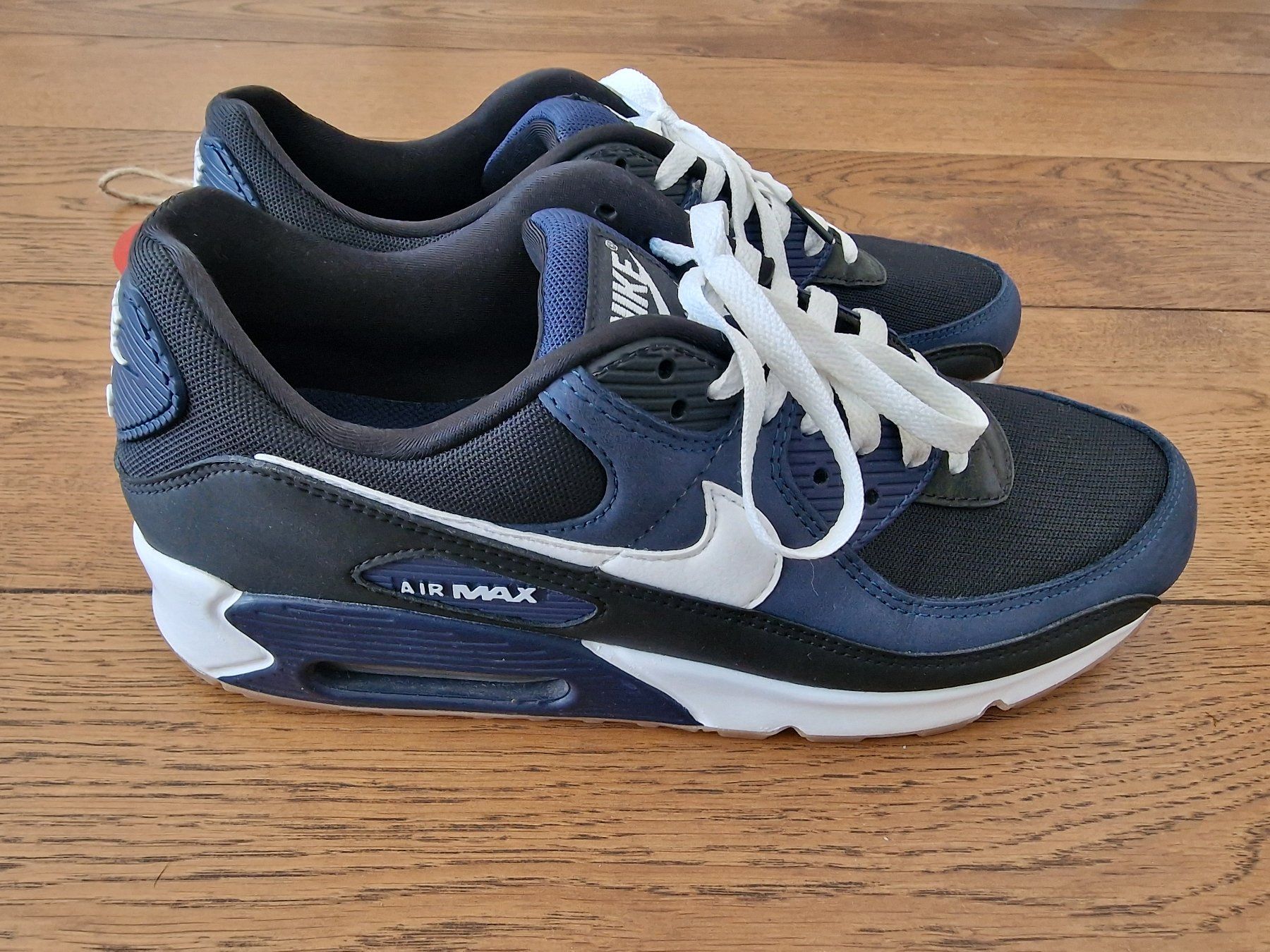 Nike Herrenschuhe: Nike Air Max 90 Sneaker Gr. 44.5 neu – Neu (gemäss Beschreibung) aus Meierskappel von HeartWear