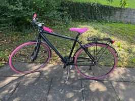 Schönes Velo schwarz/pink