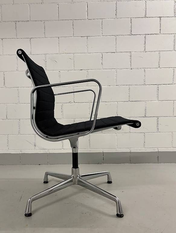 Vitra Sedie: ALU-CHAIR EA-108, VITRA, EAMES, HOPSACK, SCHWARZ, ORIGINAL – Usato da Dachsen venduto da Sven_Jasper 1