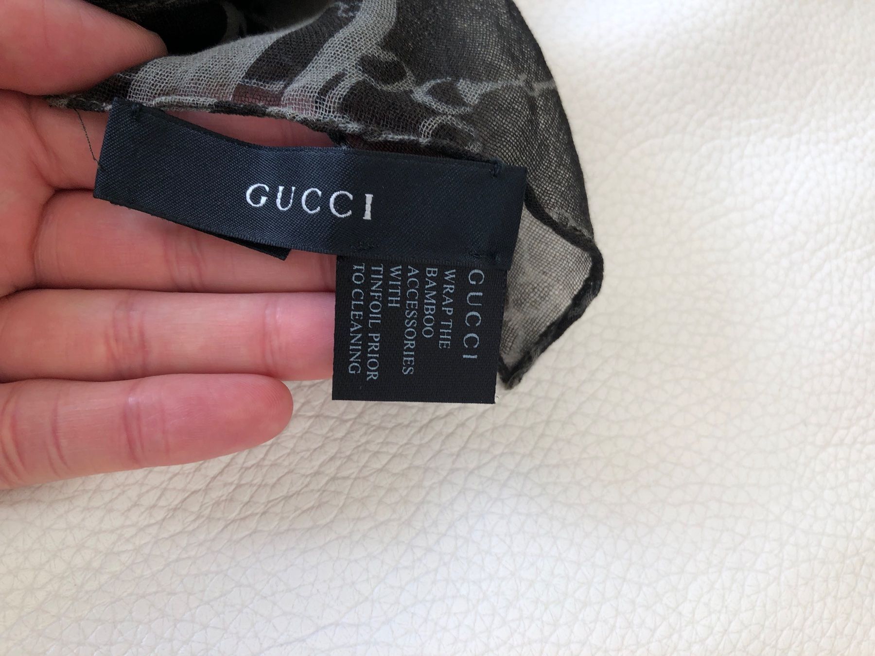 Gucci Foulard & Sciarpe: Gucci foulard – Nuovo (secondo la descrizione) da Carouge GE venduto da sacha1981 2