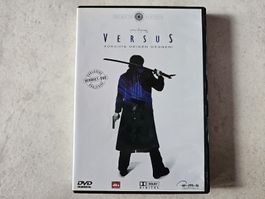 Versus  -  Fürchte deinen Gegner