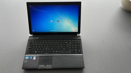 Notebook Toshiba Modell Tecra R850-11R