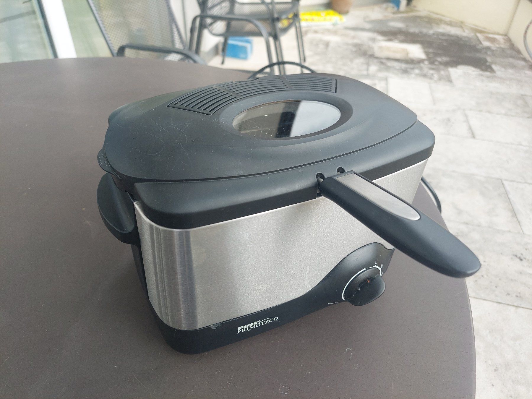 Primotecq Elettrodomestici da cucina: Friteuse mini, ca. 1,3  Liter, ex Fust – Usato da Obfelden venduto da Funke2