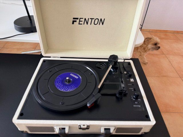 Giradischi: Fenton Plattenspieler im Koffer – Nuovo (secondo la descrizione) da Nuerensdorf venduto da ghi_b7xs