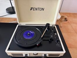 Fenton Plattenspieler im Koffer