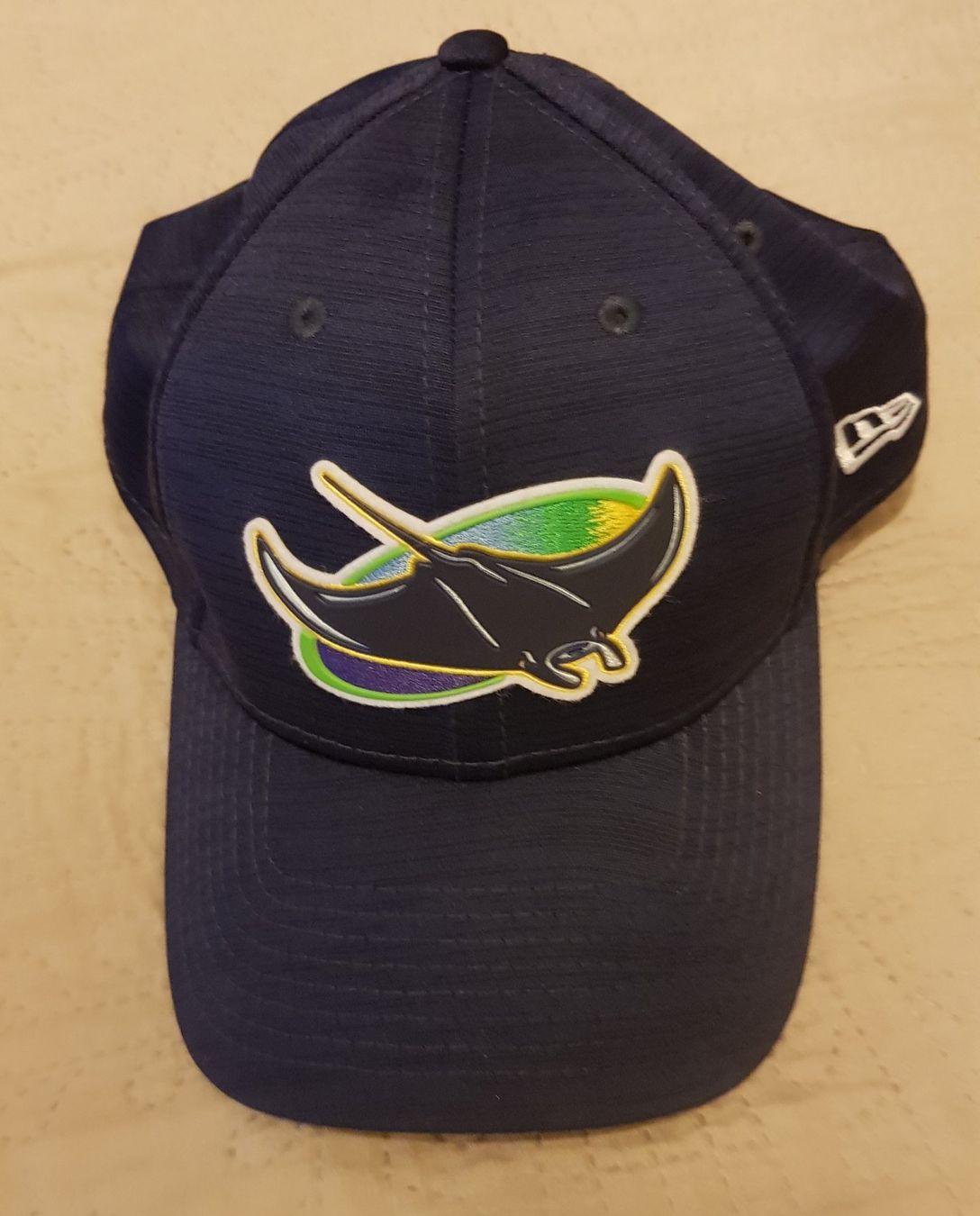 New Era Copricapi, berretti & cappellini: Tampa Bay Rays New Era Baseballkappe – Usato da Lostorf venduto da Montymonk