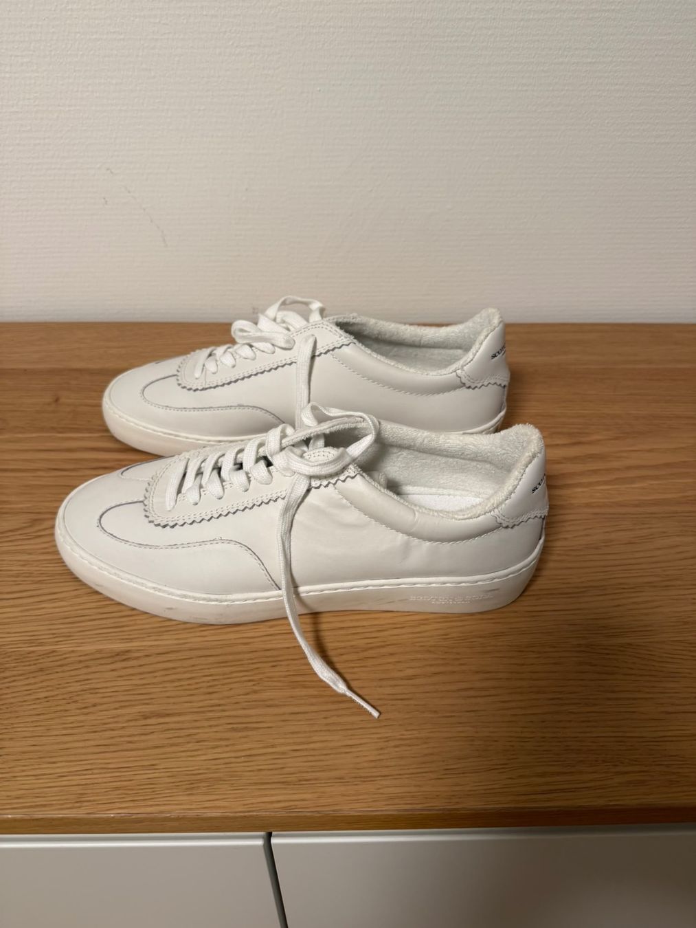 Scarpe da uomo: Scotch & Soda Sneaker weiss Leder – Usato da Rheinfelden venduto da SonjaBana 2