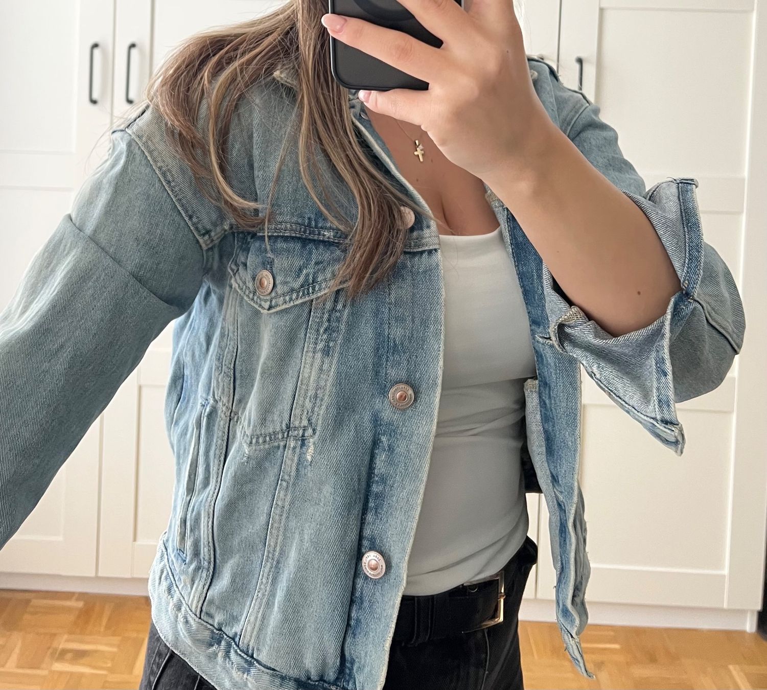 Zara Jacken: ZARA Jeansjacke – Gebraucht aus Wittenbach von DGB_xoxo 1