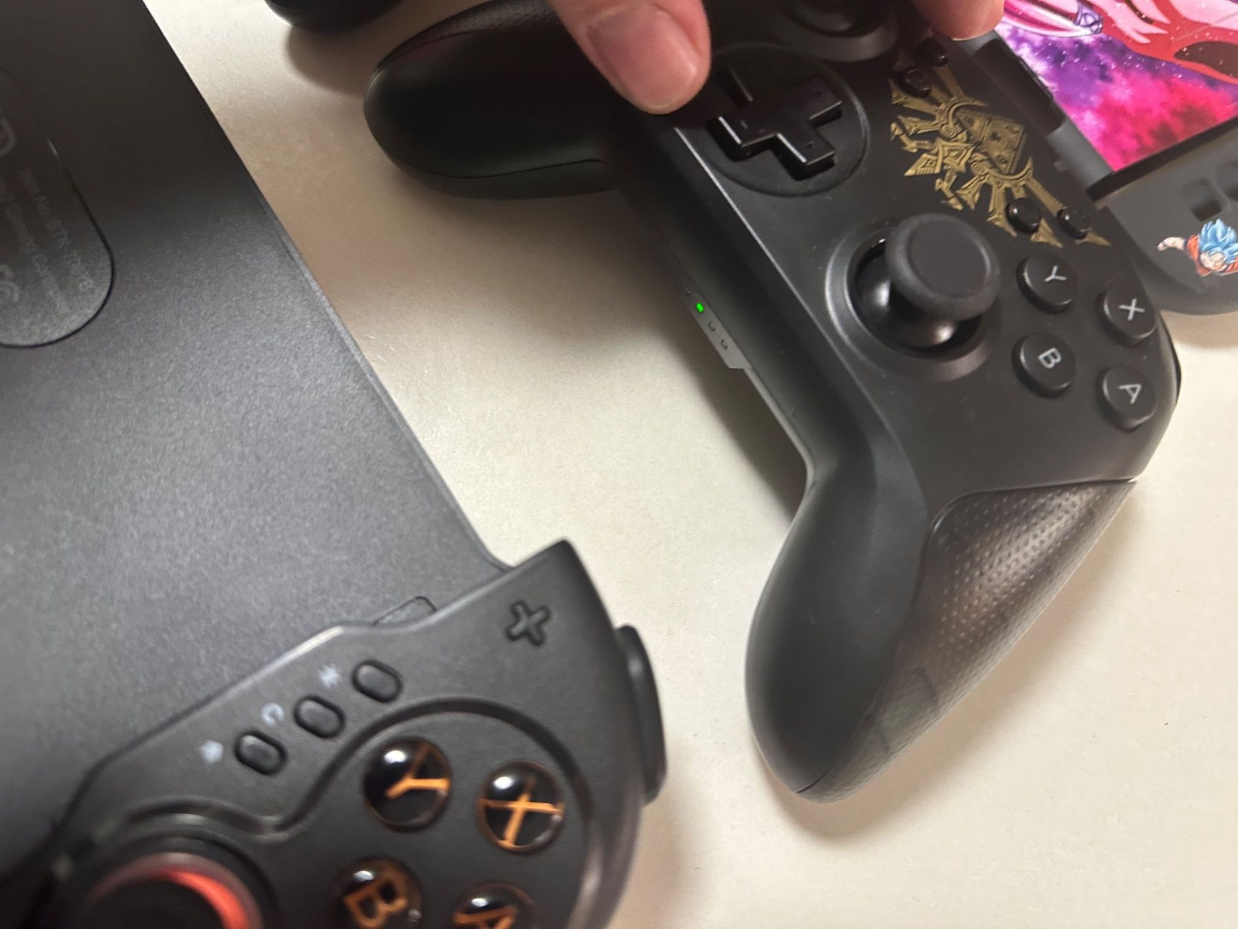 Nintendo Konsolen: Nintendo Switch Accessories Bundle Used – Gebraucht aus Zürich von mat_27r8 3