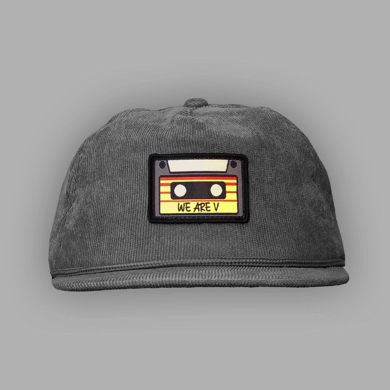 Hüte, Mützen & Caps: Manchester Cap von We Are V – Neu und originalverpackt aus Schüpfheim von WeAreV