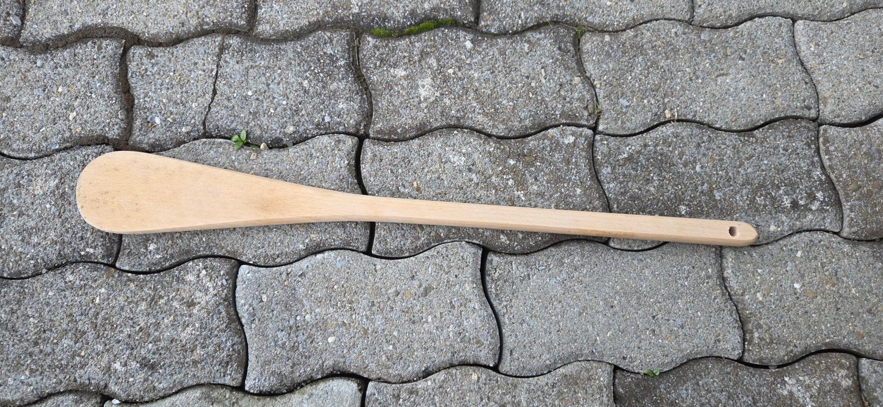 Cucchiai: Lange Holz Kelle Gross Rund – Usato da Niederbipp venduto da Trude04