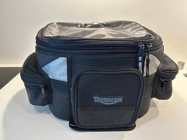 Triumph Tankrucksack magnetisch (Gebraucht) in Stansstad für CHF 30 ...