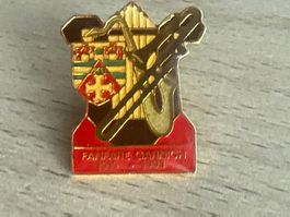 Pin Fanfare Carnich