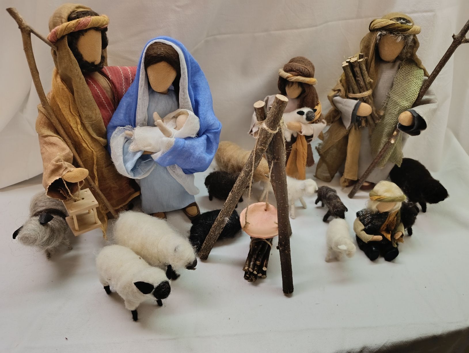 Figuren: Schwarzenberger Krippenfiguren  – Gebraucht aus Oberarth von sil_9dfs 4