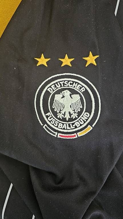 Adidas Canottiere & Pantaloni: Adidas DFB Fussball – Usato da Mauren venduto da ehr_5cy6 3